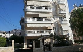 Πολυτελές Οροφοδιαμέρισμα στην Άνω Γλυφάδα